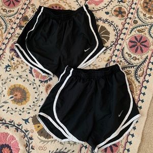 2 pairs of Nike shorts